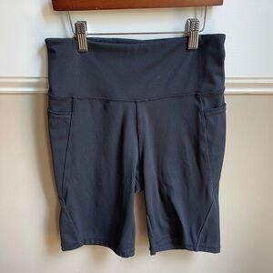 Danskin Black Athletic Shorts Moisture-Wicking Mid-Thigh